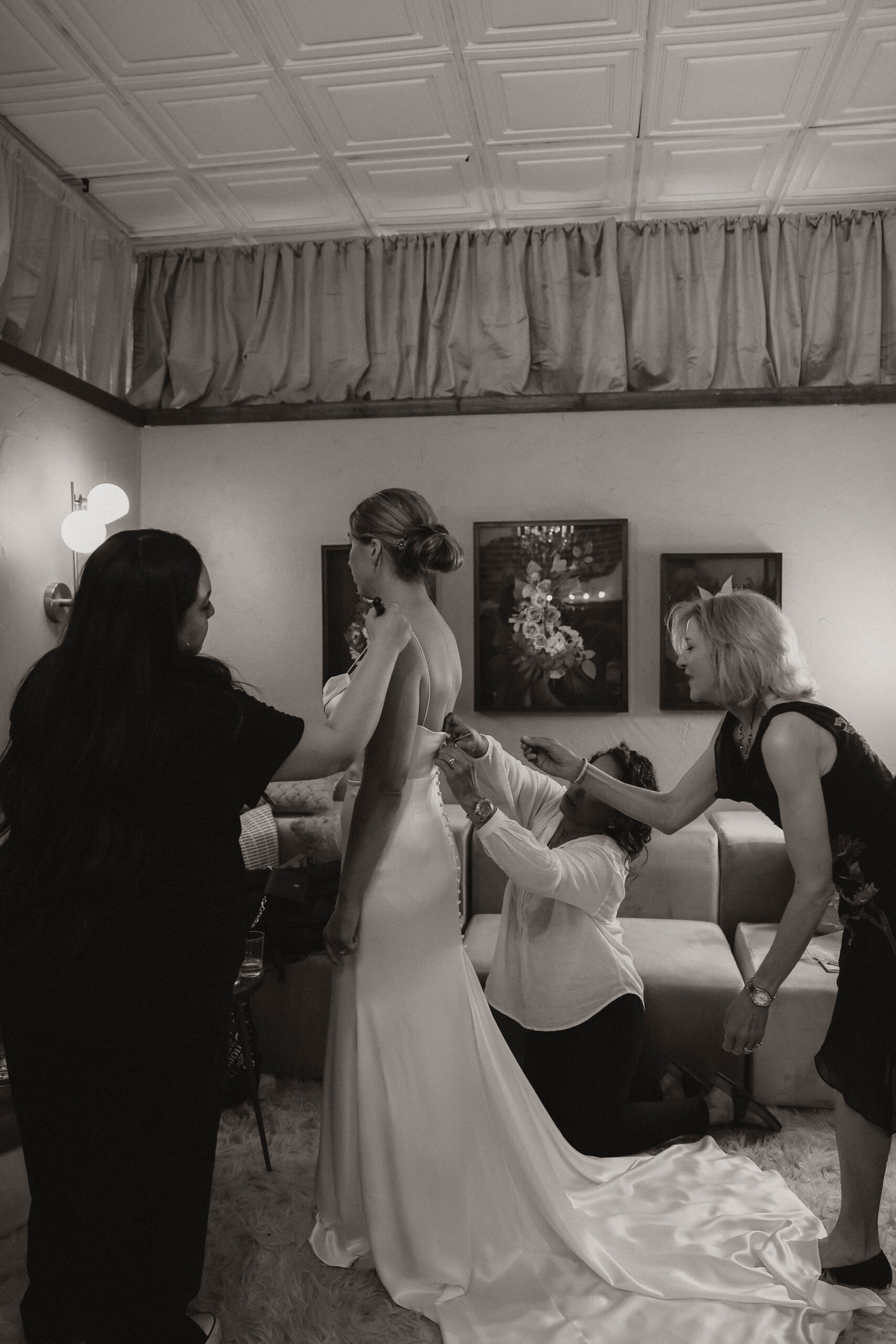 bride getting ready 