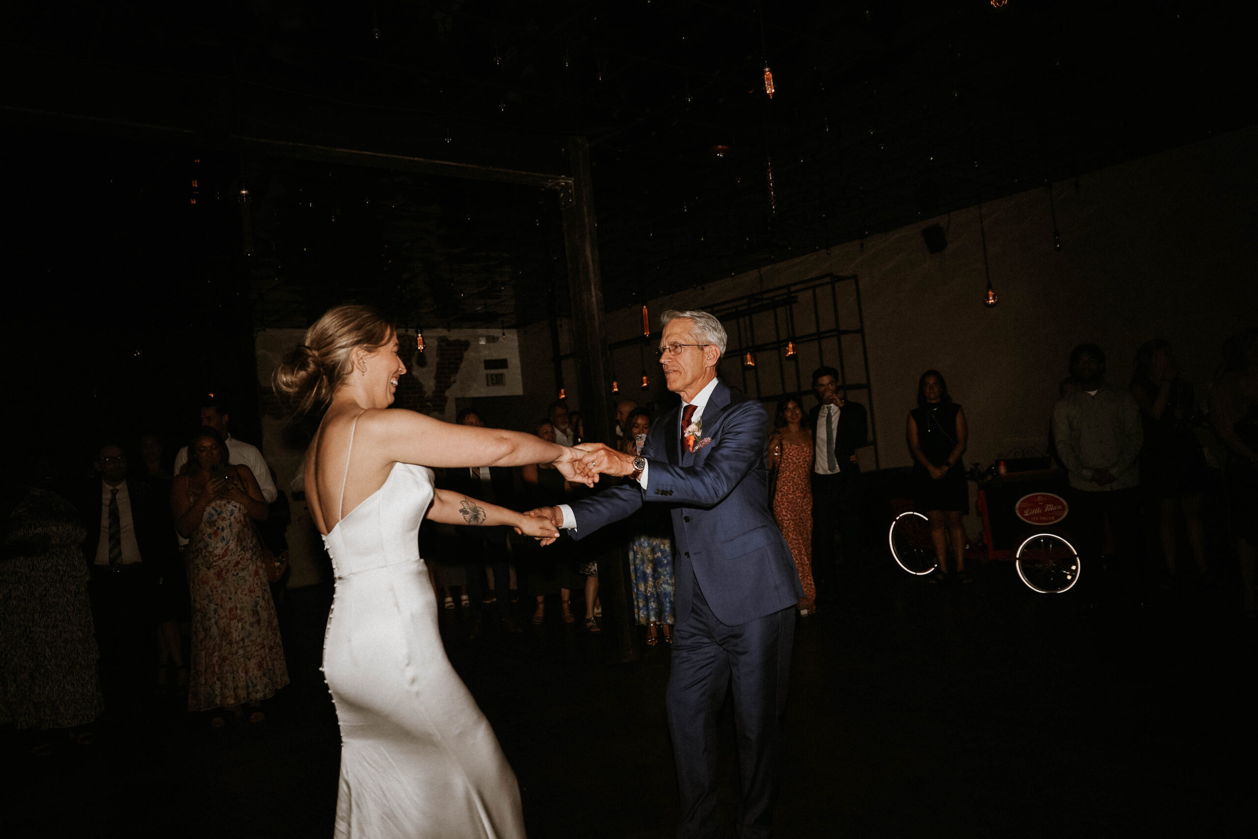 bride and dad dancing 