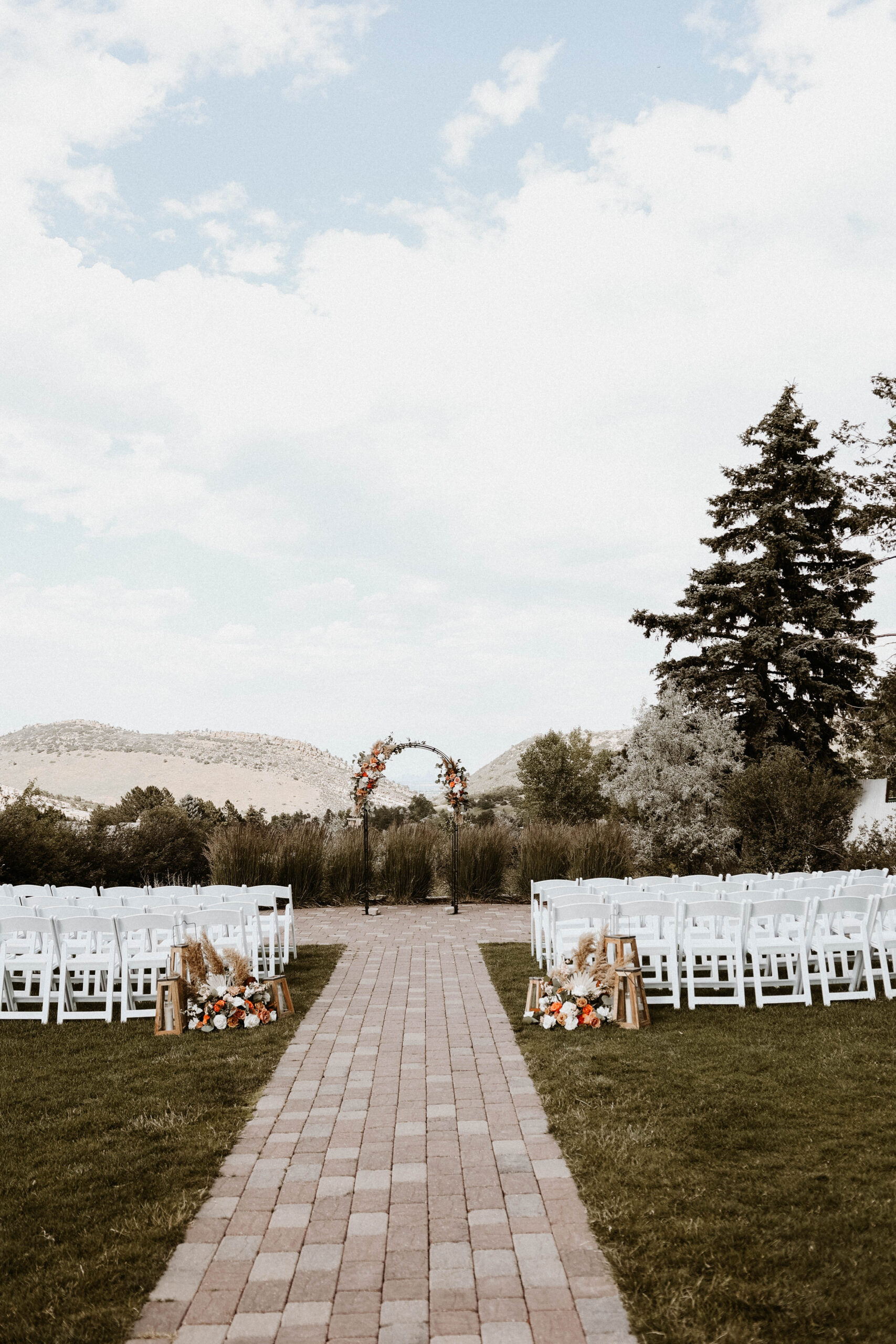 manor house wedding ceremony space