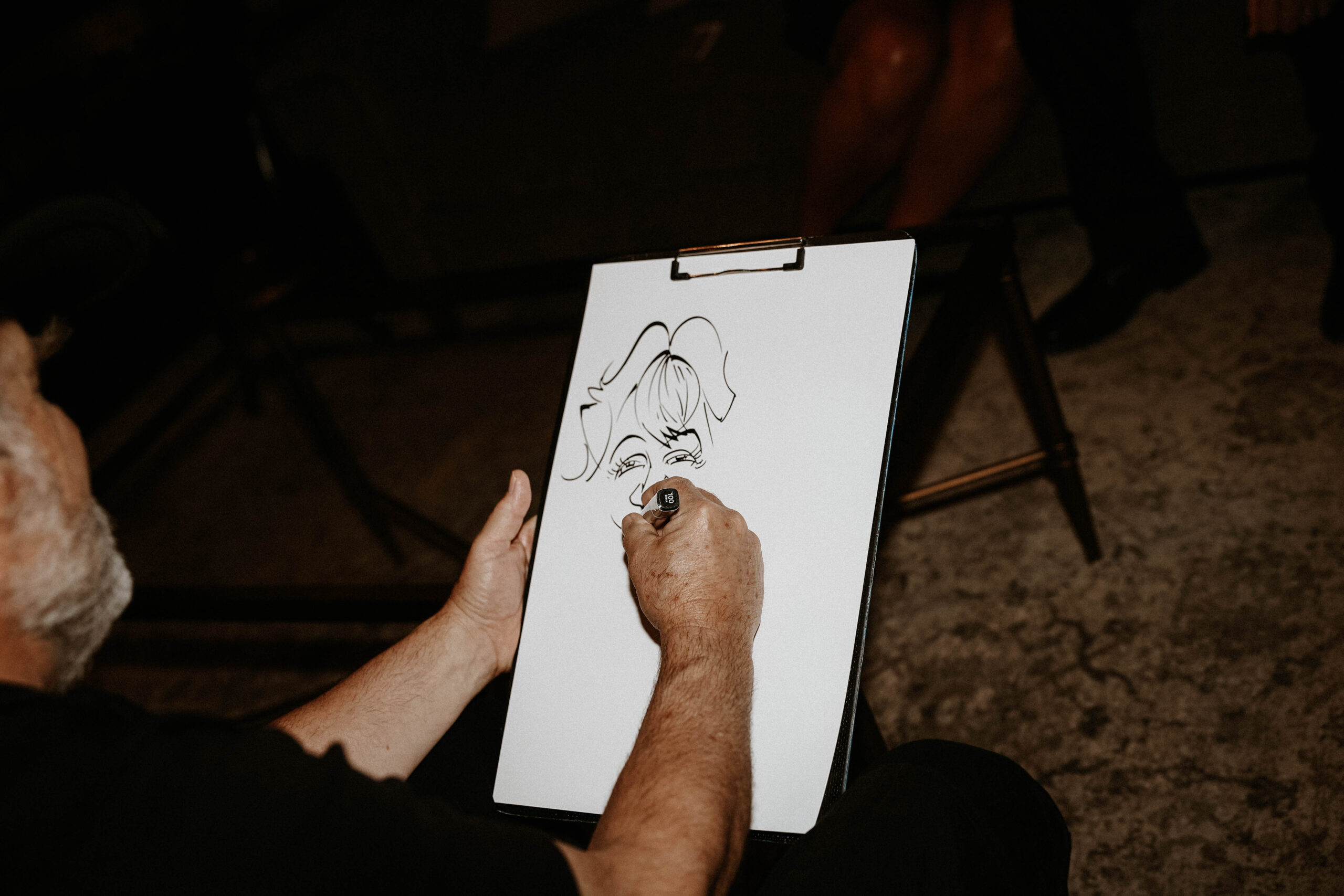 wedding caricature drawing guests 